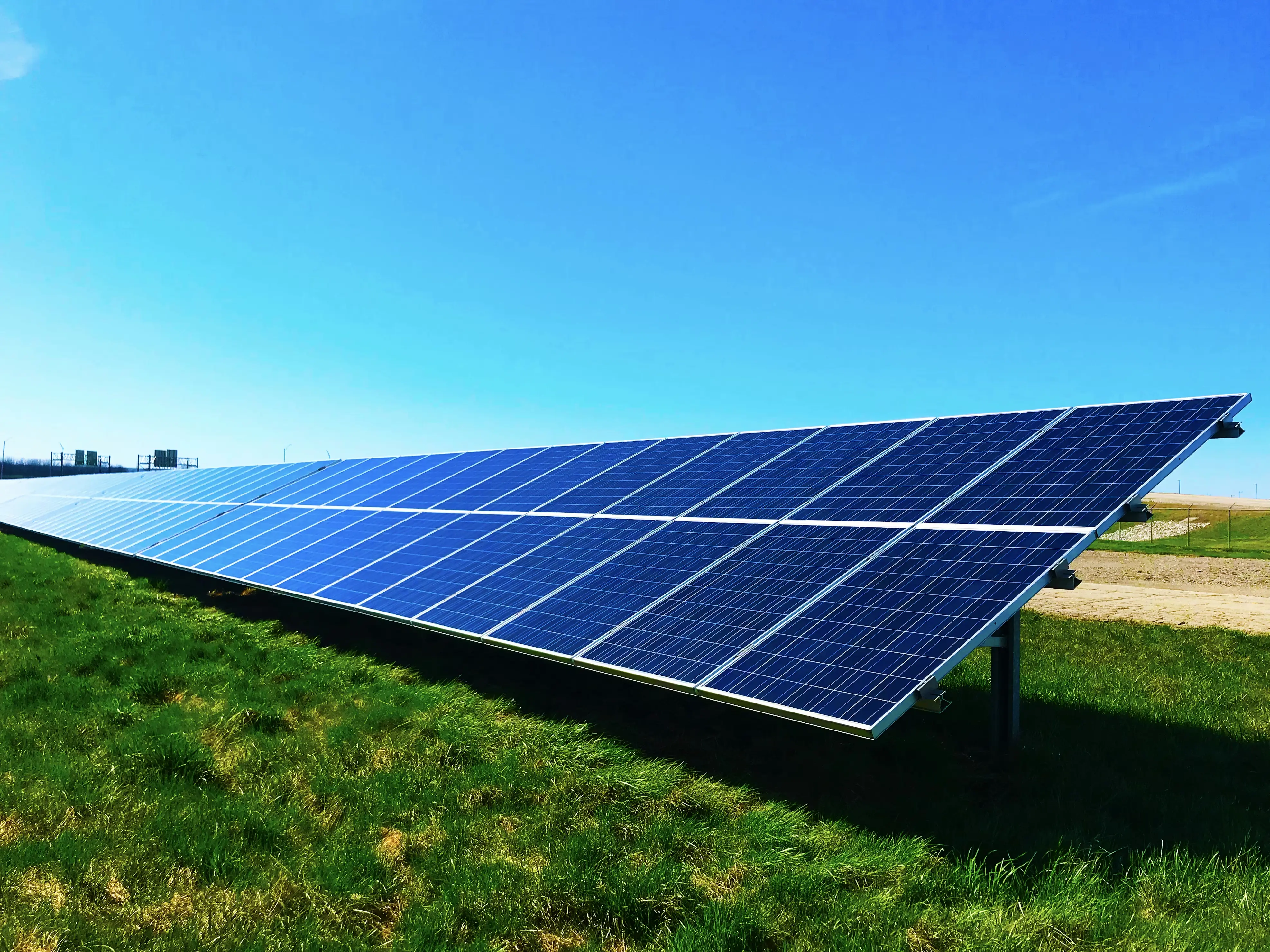 太陽光発電設備の設置例