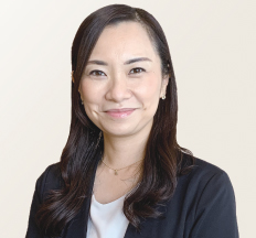 神田 裕圭 流通事業本部 能力開発部 課長